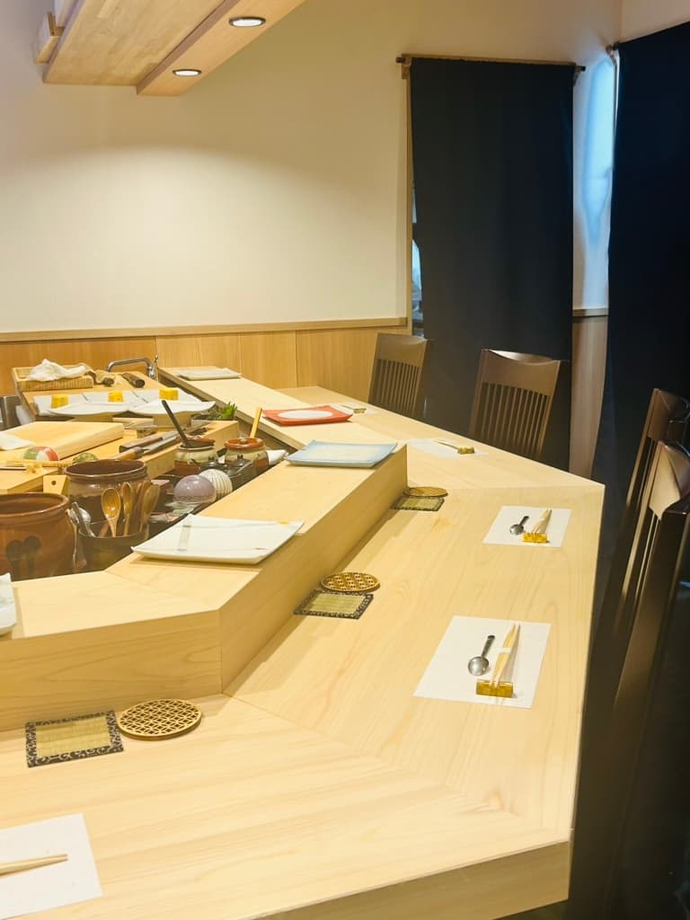 鮨 赤酢 はなやま 写真1