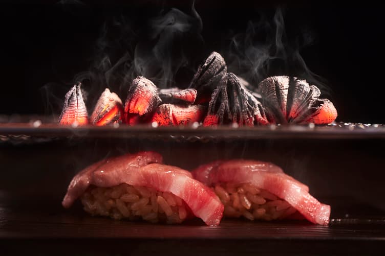 鮨十 メインビジュアル